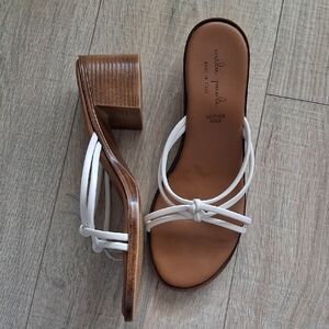 Mila Paoli White Leather Heels